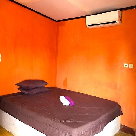 Roy Homestay Kuta Kuta  ภายนอก รูปภาพ
