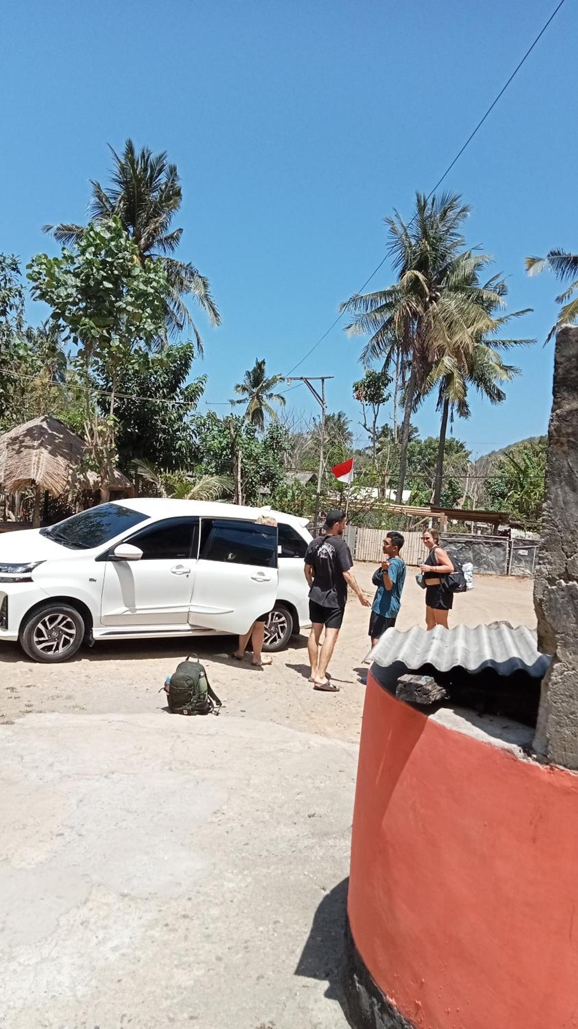 Roy Homestay Kuta Kuta  ภายนอก รูปภาพ