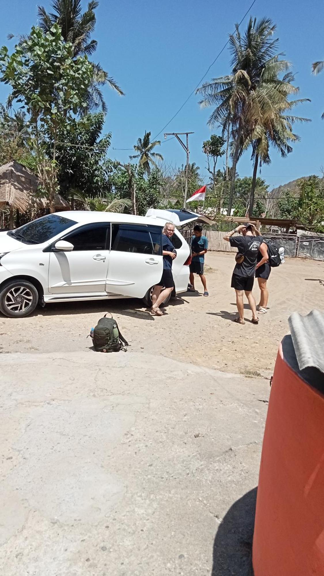Roy Homestay Kuta Kuta  ภายนอก รูปภาพ