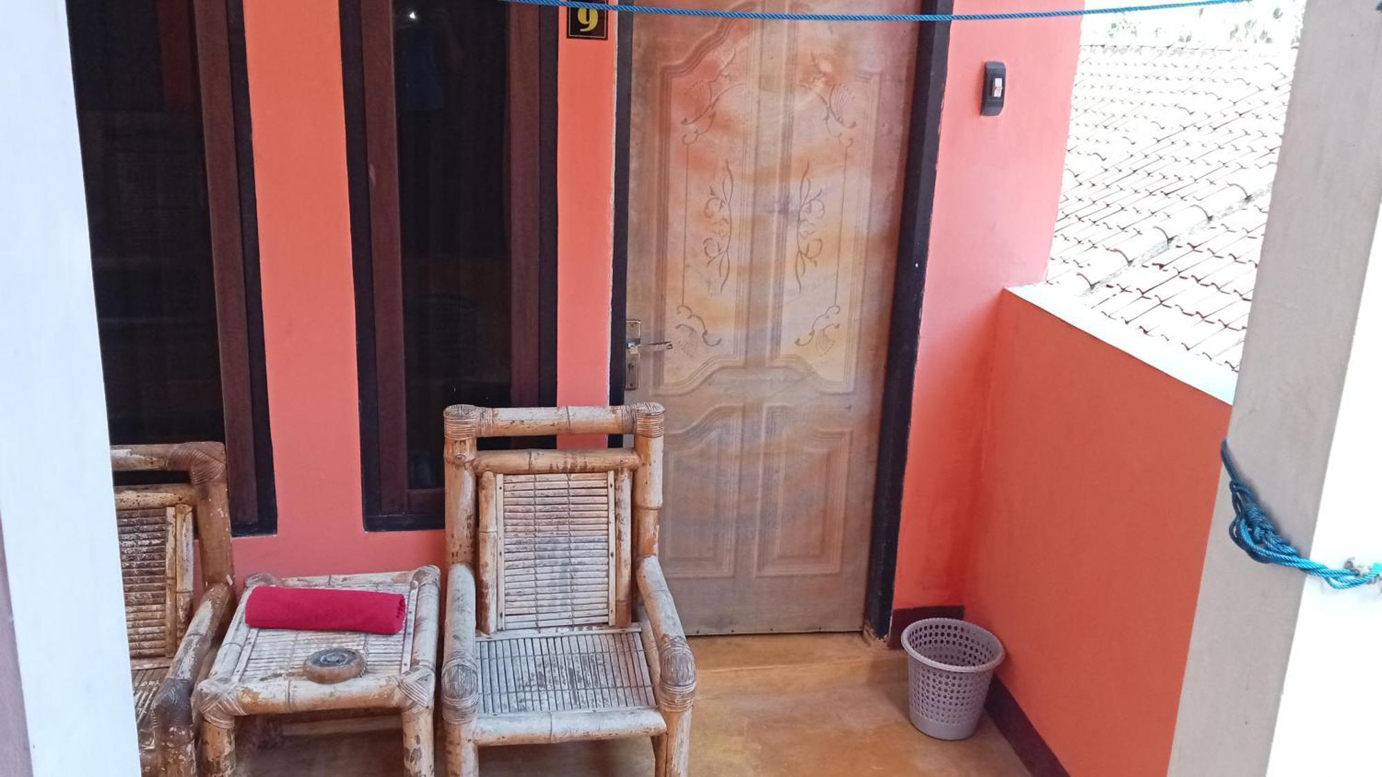 Roy Homestay Kuta Kuta  ภายนอก รูปภาพ