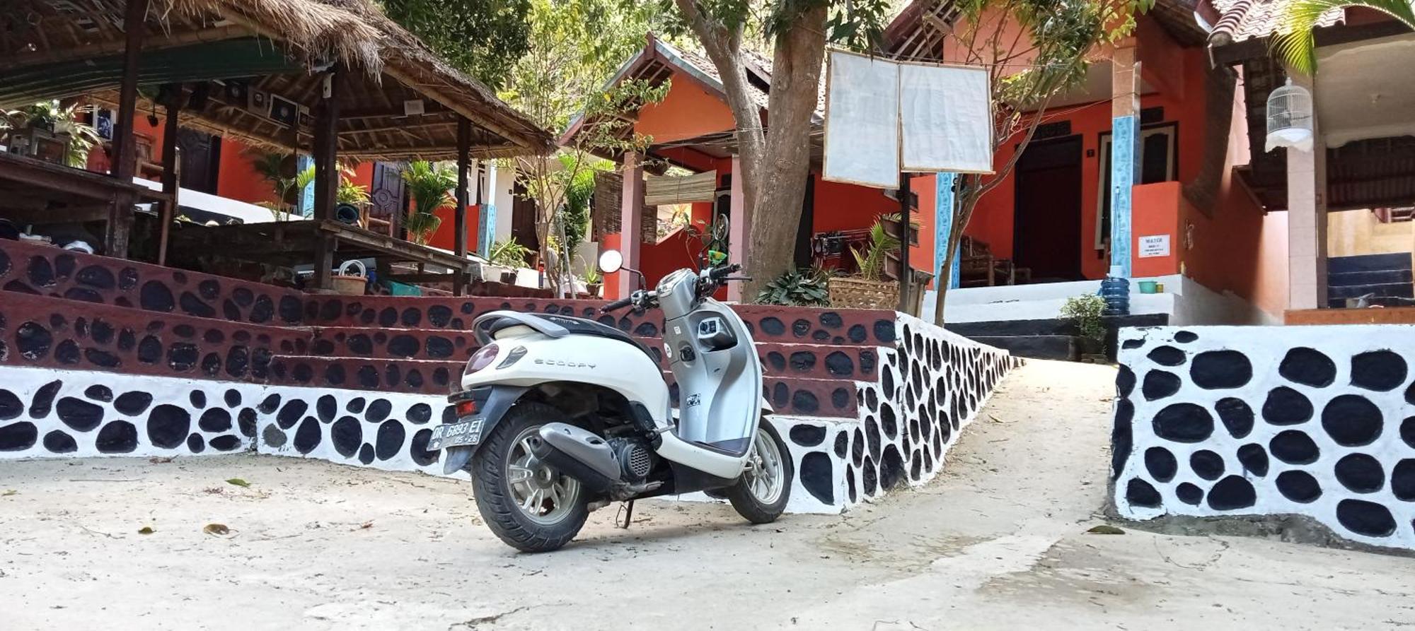 Roy Homestay Kuta Kuta  ภายนอก รูปภาพ