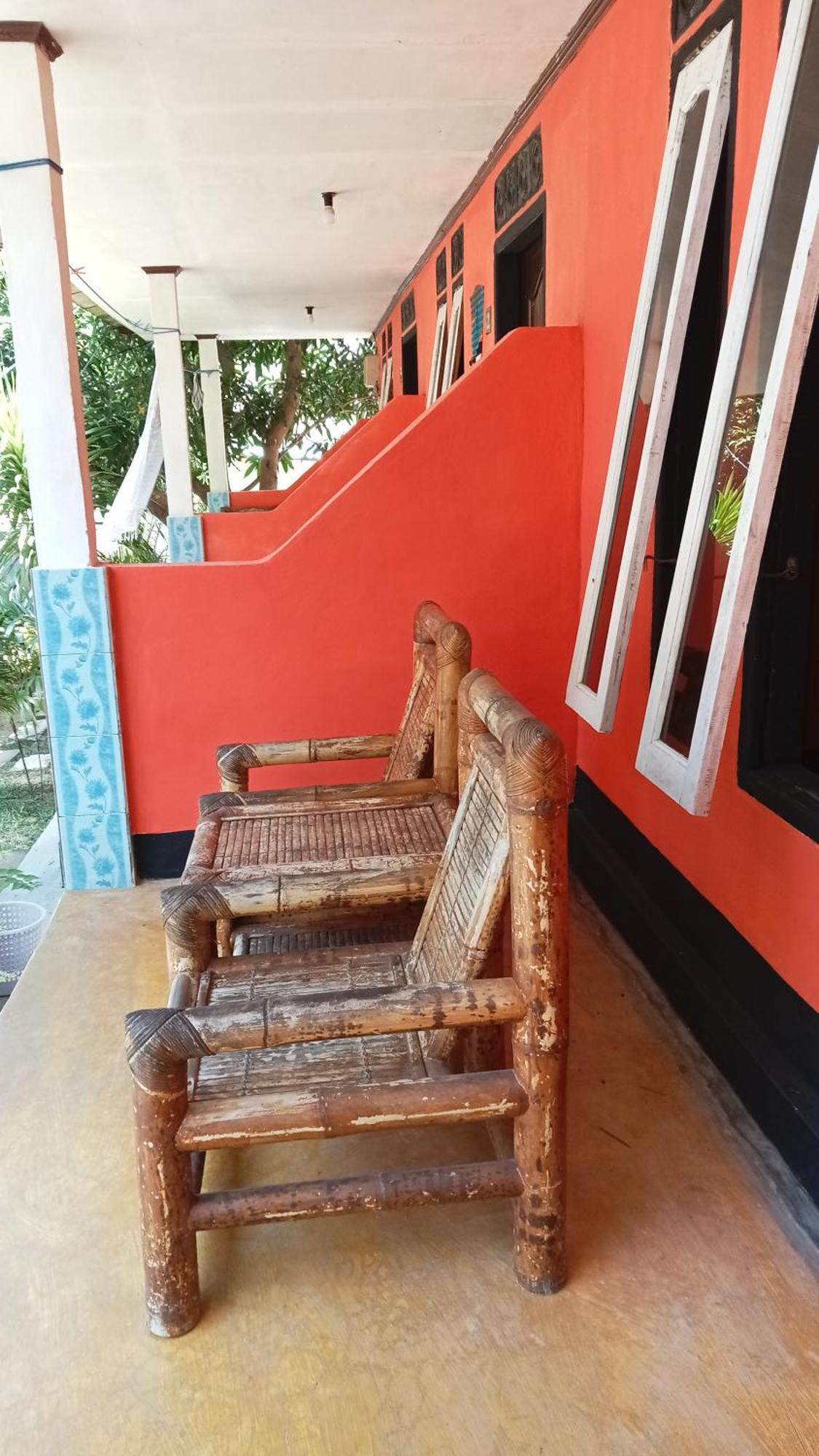 Roy Homestay Kuta Kuta  ภายนอก รูปภาพ
